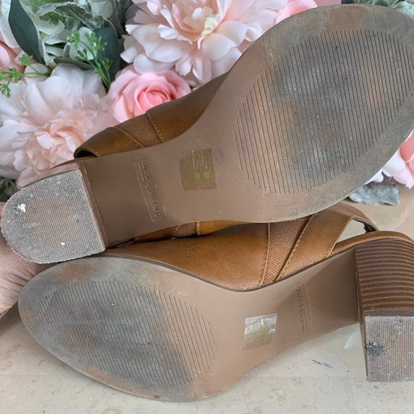 Call It Spring - Picture 5 of 9